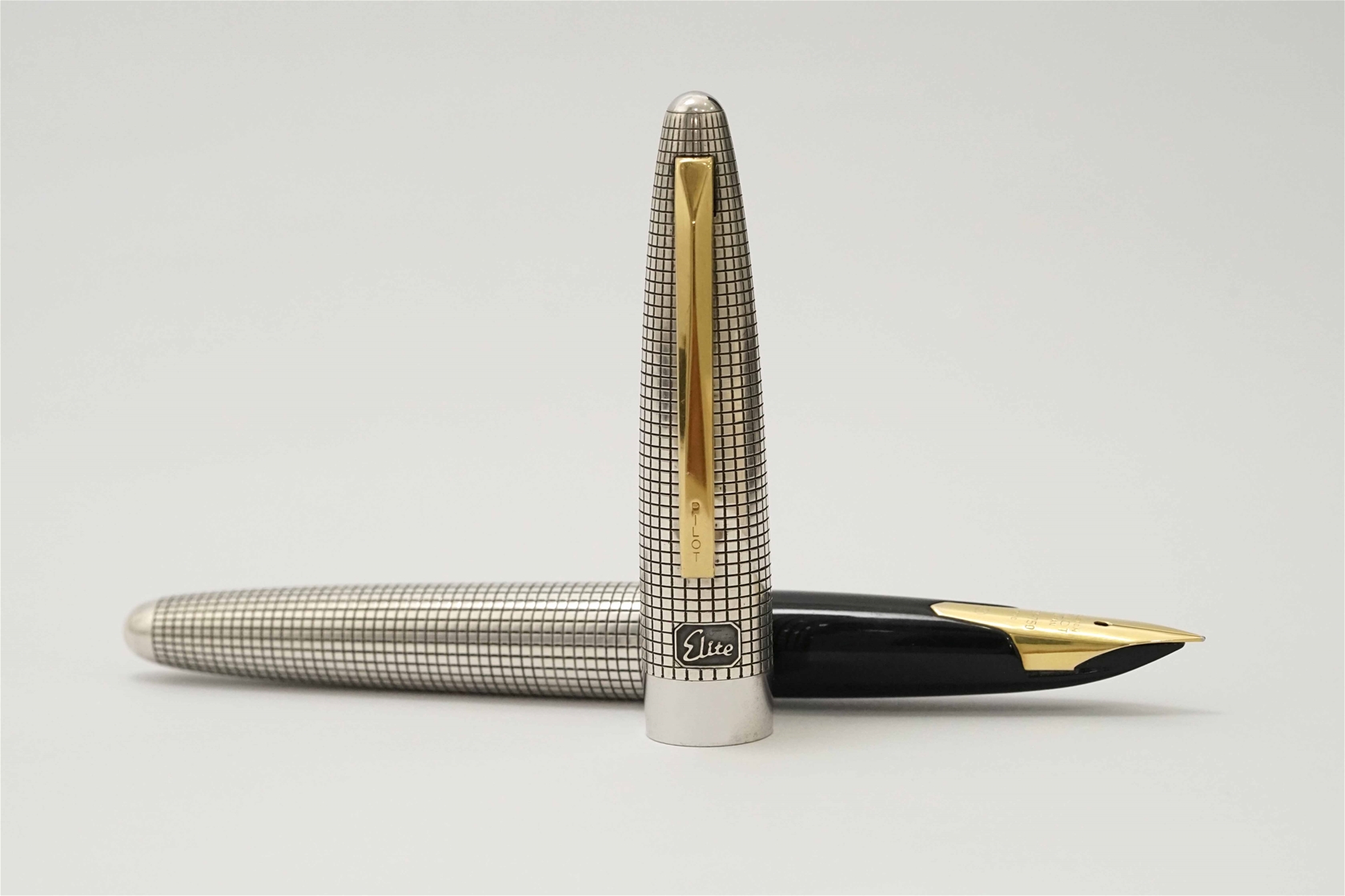 PILOT ELITE STERLING SILVER FOUNTAIN PEN NIB 18K VINTAGE